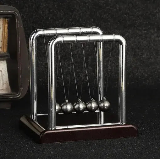 Newton’s Cradle Desk Ornament