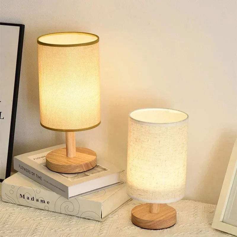 Desk Lamp USB Powered Fabric Lampshade Table Light Night Lamp for Bedroom Bedside Living Room Office Home Decorative Lighting