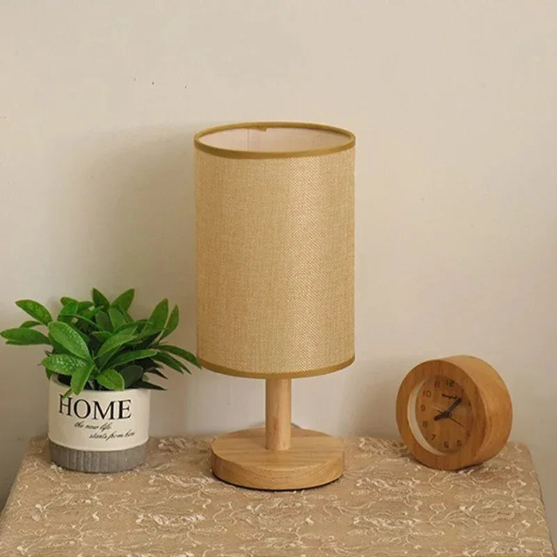 Desk Lamp USB Powered Fabric Lampshade Table Light Night Lamp for Bedroom Bedside Living Room Office Home Decorative Lighting
